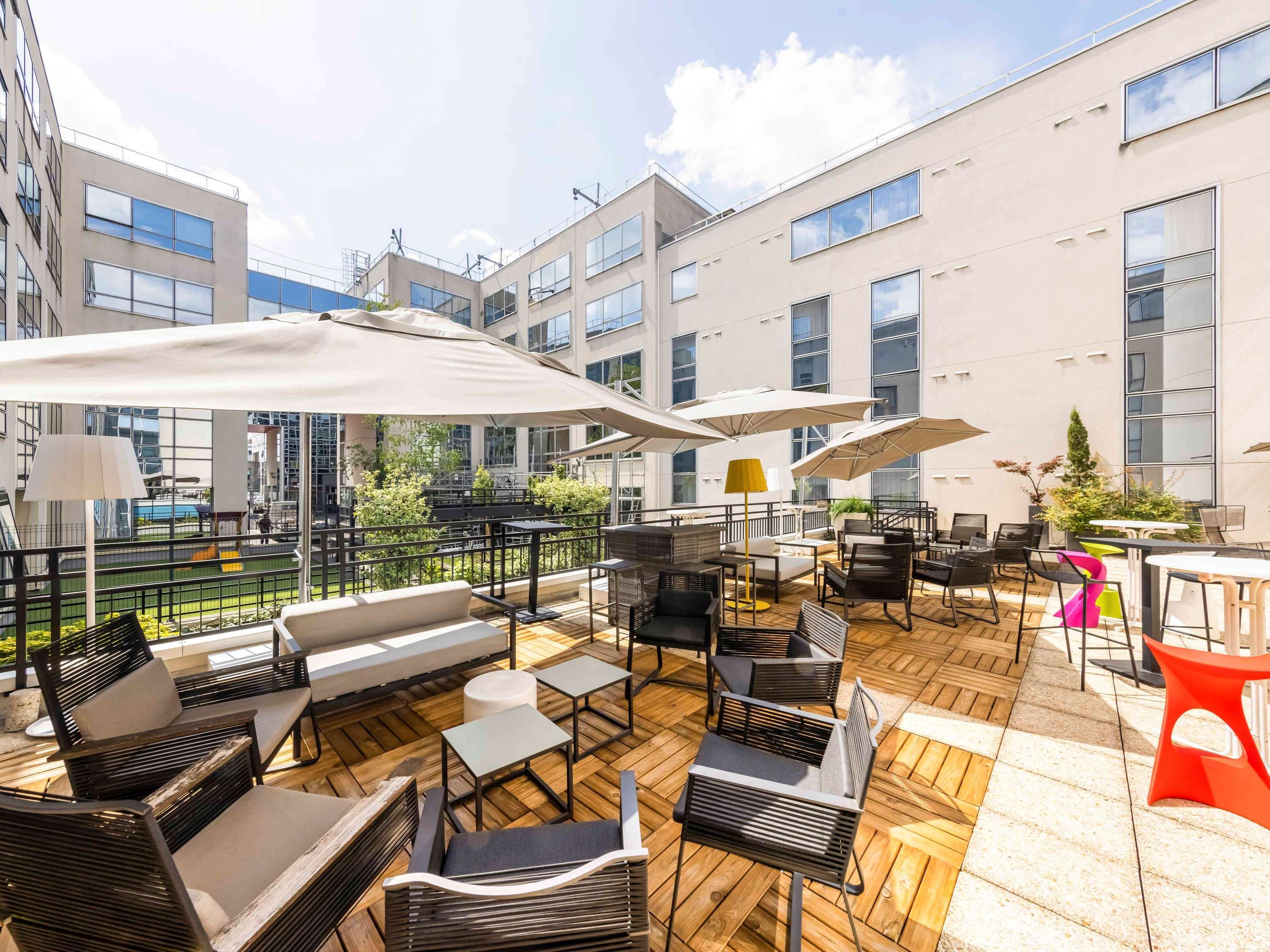 Hotel Mercure Paris Massy Gare Tgv 4*