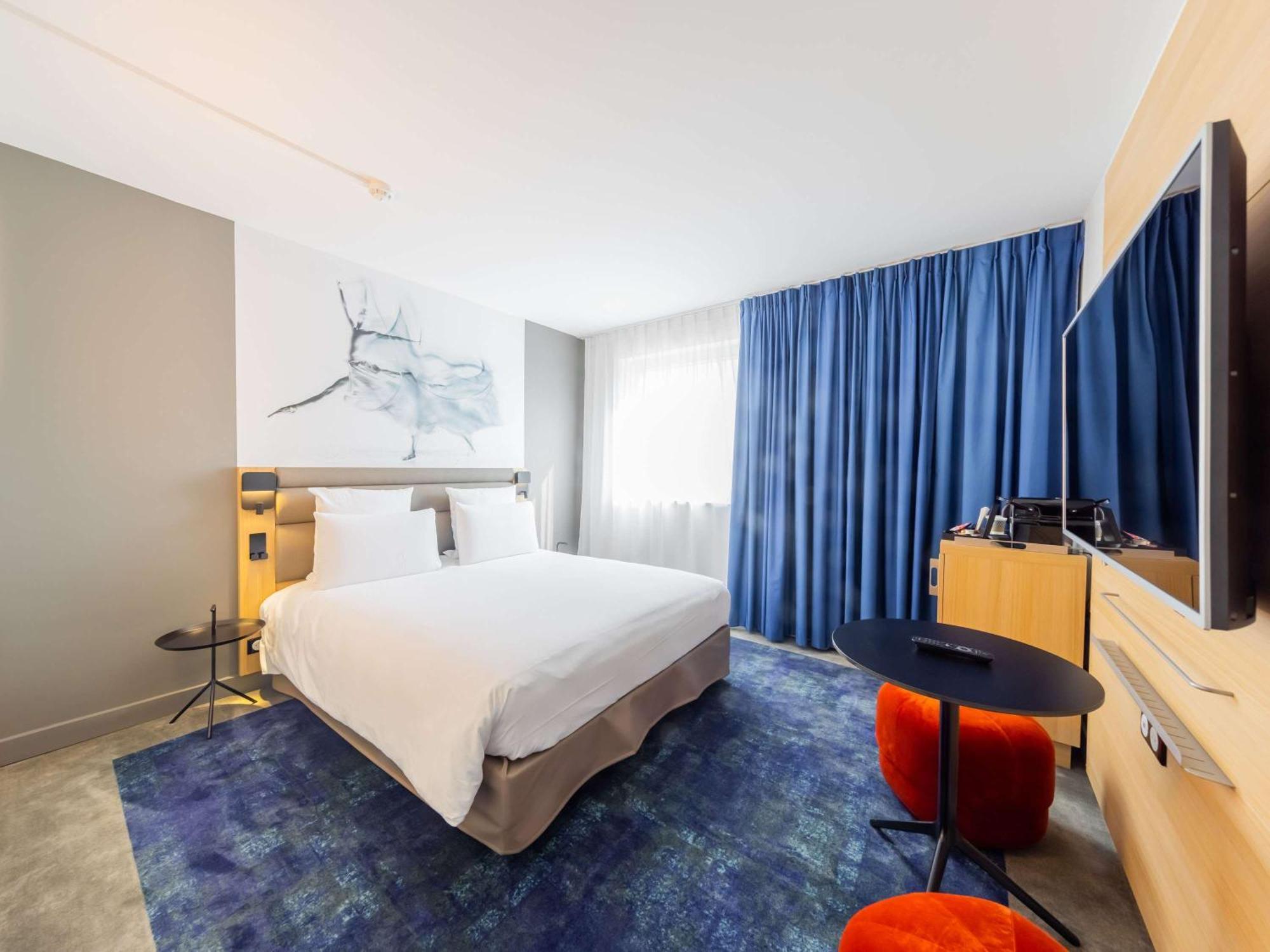 Hotel Mercure Paris Massy Gare Tgv 4*