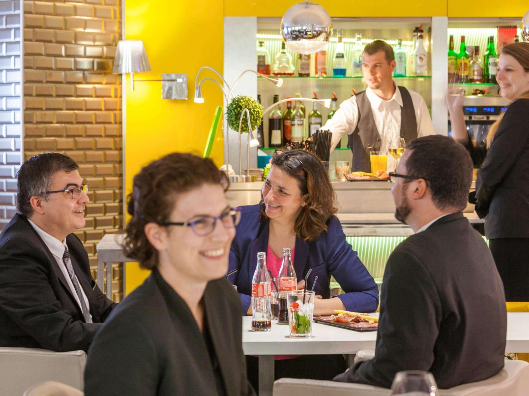 Mercure Paris Massy Gare Tgv Hotel Massy (Essonne)